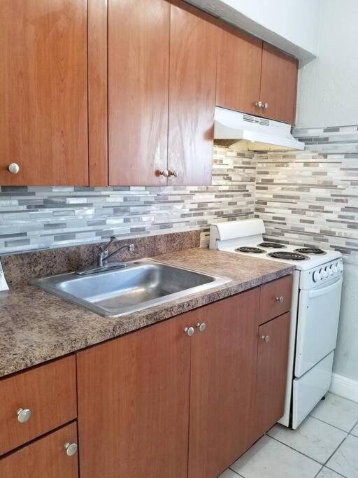 Ultra Glam Apartment 5 Miles From Hard Rock Casino Hollywood Exterior foto
